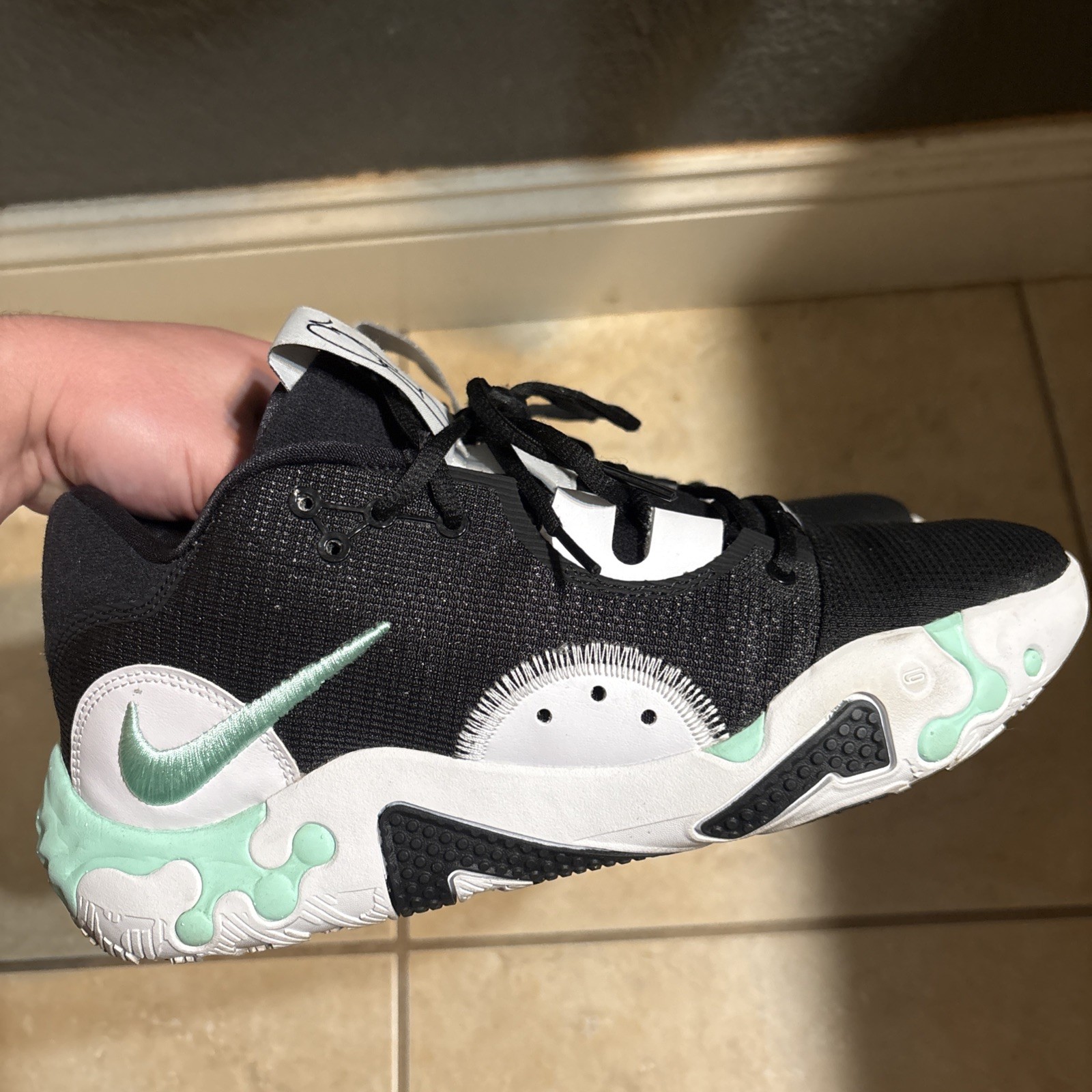 Black Mint Dc1974-001 Size 10