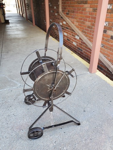 ANTIQUE PRIMITIVE Garden Hose Reel / Moble Cart