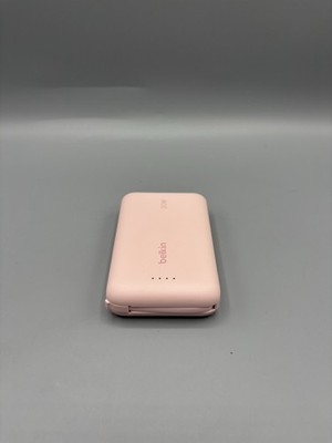 BELKIN BoostCharge Powerbank 10K mit integriertem Kabel,Pink  #2552963