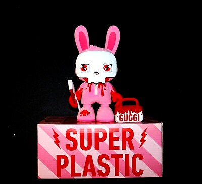 その他 SUPER PLASTIC GUGGIMON SuperPlastic: 25+ SuperGuggi GUGGIMON Collabs | eBay