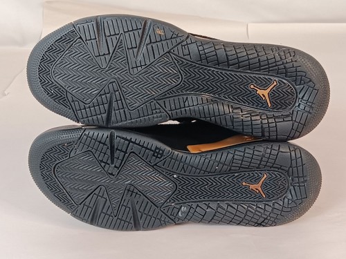 Air Jordan Boys Mars 270 Basketball Sneaker Black/Gold Size. 7Y - Picture 10 of 13