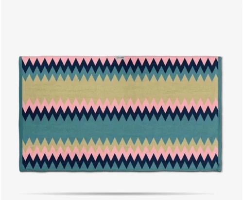 Leus Beach Towel - Thumbnail 2