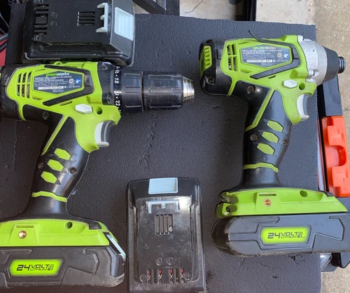 GreenWorks  24V Drill Driver Impact /Compact Drill 4 Working Batteries, Charger
