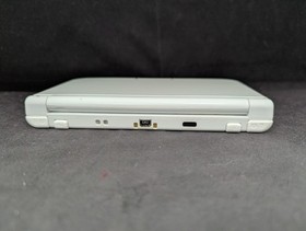 B2110 Nintendo new 3DS LL XL console Pearl White Japan w/pen x