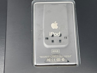 Apple iPod Classic 5th Generation 5.5 Enhanced 80 GB MA448LL/A MP3