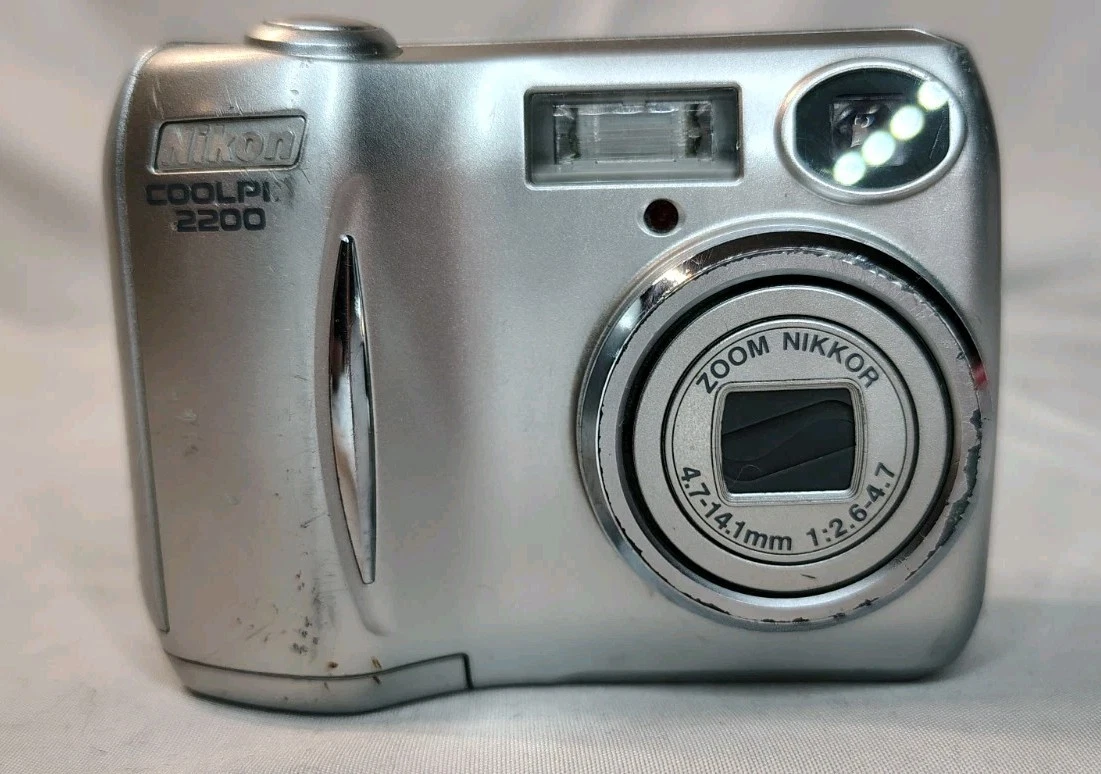 Nikon Coolpix 2200 Digital Cameras for Sale | Shop New & Used
