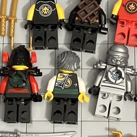 LEGO&reg; Minifigure Lloyd Jungle Knee Pads Lot Of 12 Tournament 70749 Ninjago F4 24