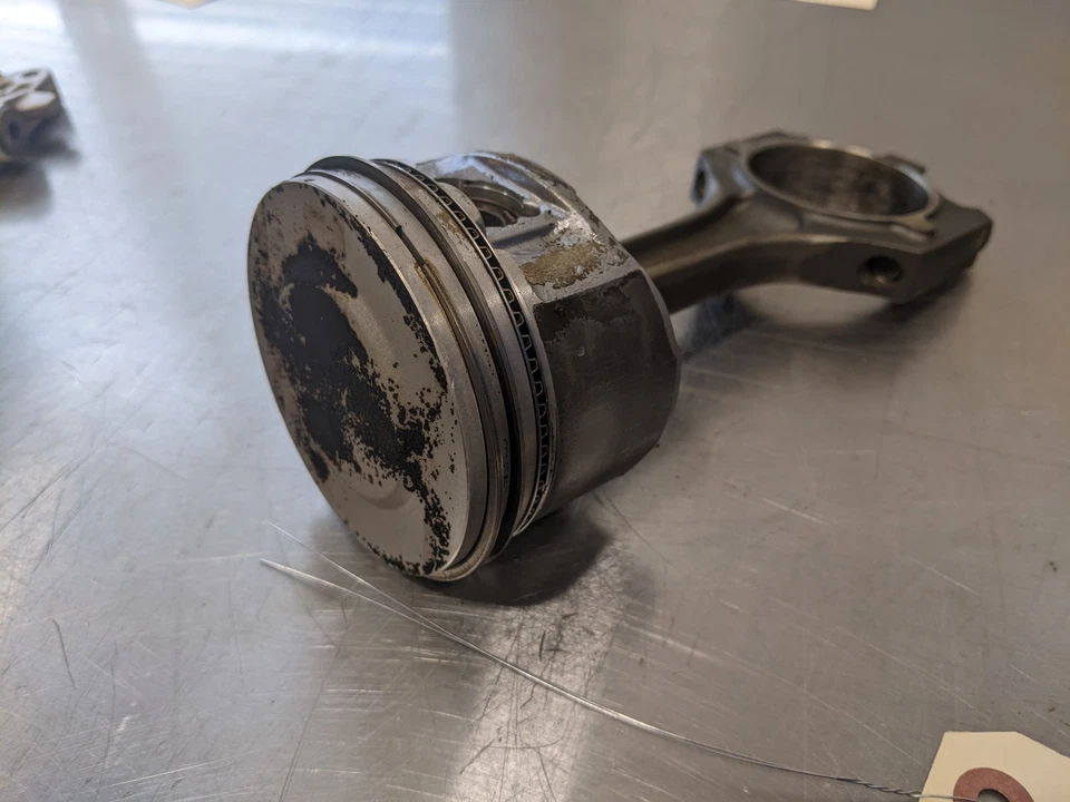 Pistón y biela estándar para 02-05 Jaguar X-Type 2.5 Foto 2 de 4