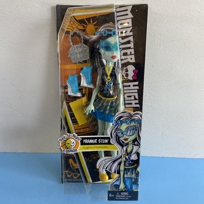 Monster High Day to Night Frankie Stein Fashion Doll 2015 w/Accessories READ