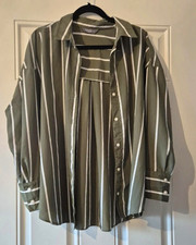 Nutmeg Women?s Green/White Striped Long Sleeve Collared Button-Up Shirt 16
