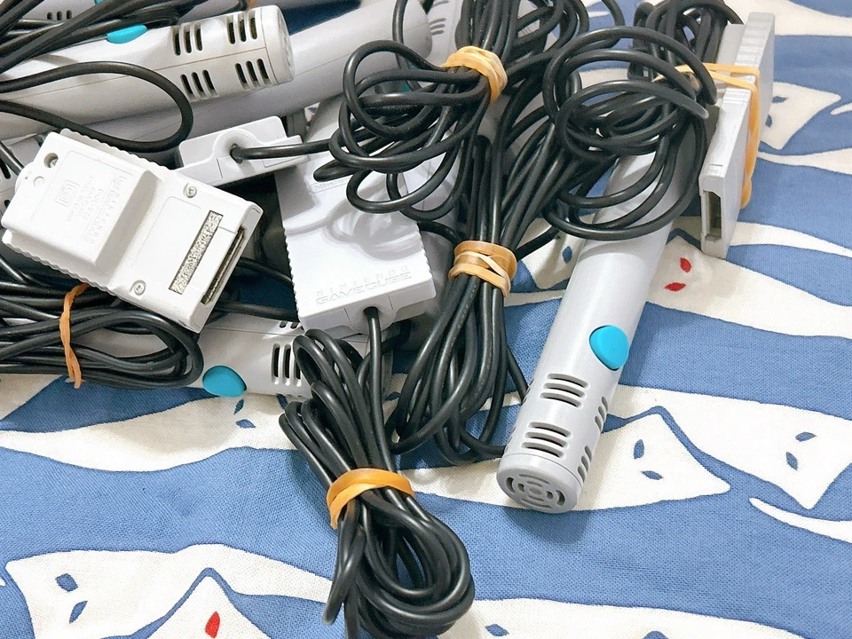Lot of 10 Nintendo GameCube Official Microphone DOL-022 Mic Set Japan Not Tested - Image 3 of 4