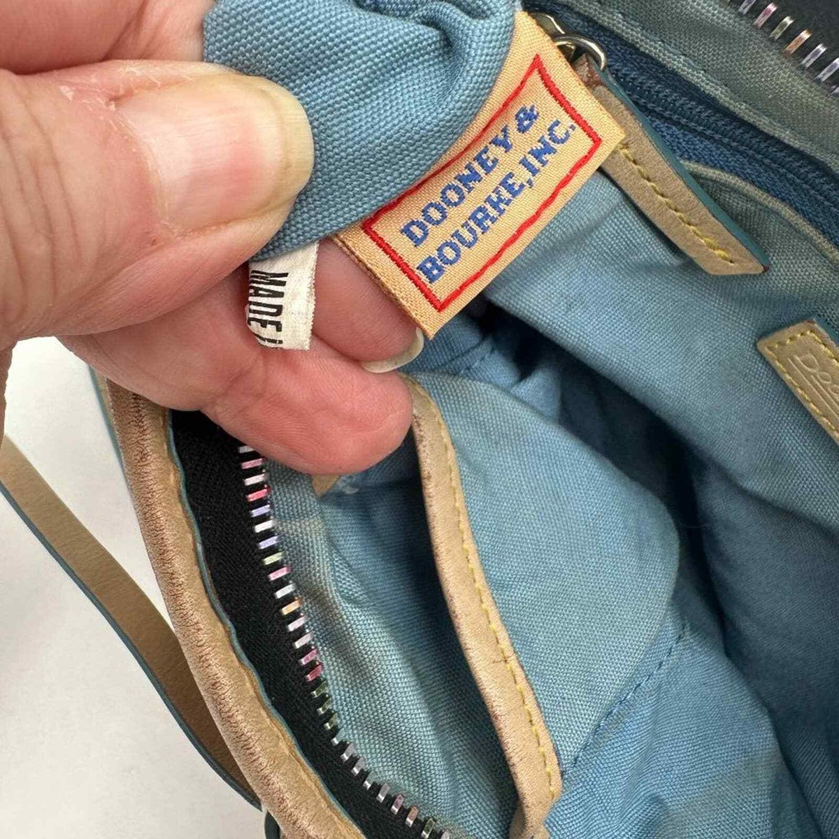 【入手困難】 DOONEY&BOURKE Y2K デニム 本革 イタリア製 総柄 Authentic DOONEY & BOURKE Large Denim Tote Handbag with wristlet