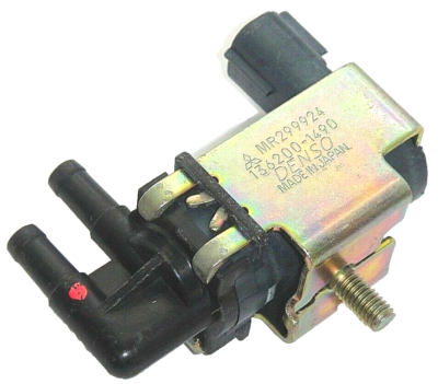 NEW GENUINE/ OEM 136200-1490 MR299924 for 1997-1999 MITSUBISHI