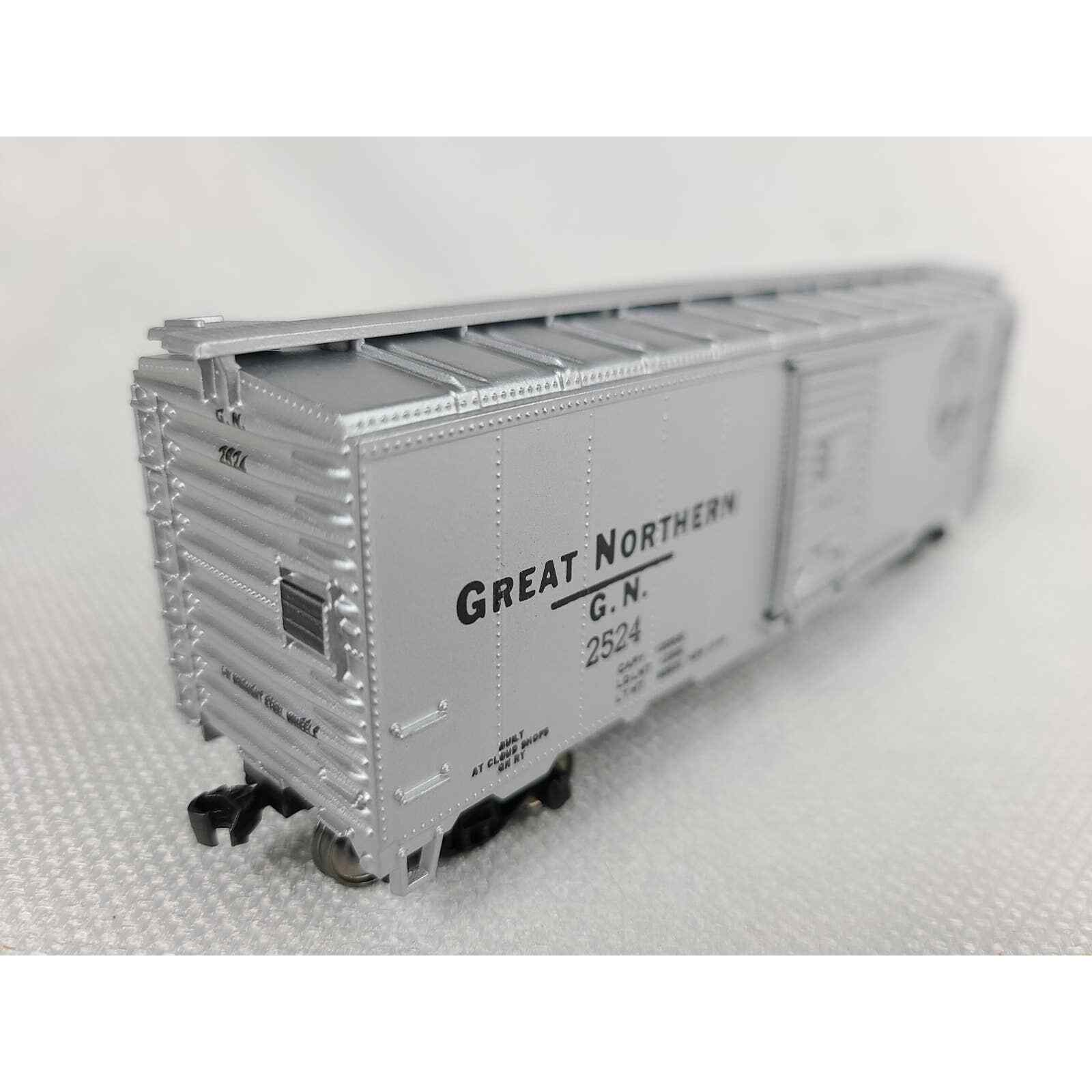 English's Model Railroad Supply Great Northern GN 2524 40' Boxcar HO