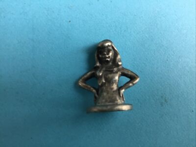 Vintage DAPHNE Scooby-Doo MONOPOLY Board Game TOKEN / MOVER Replacement part 