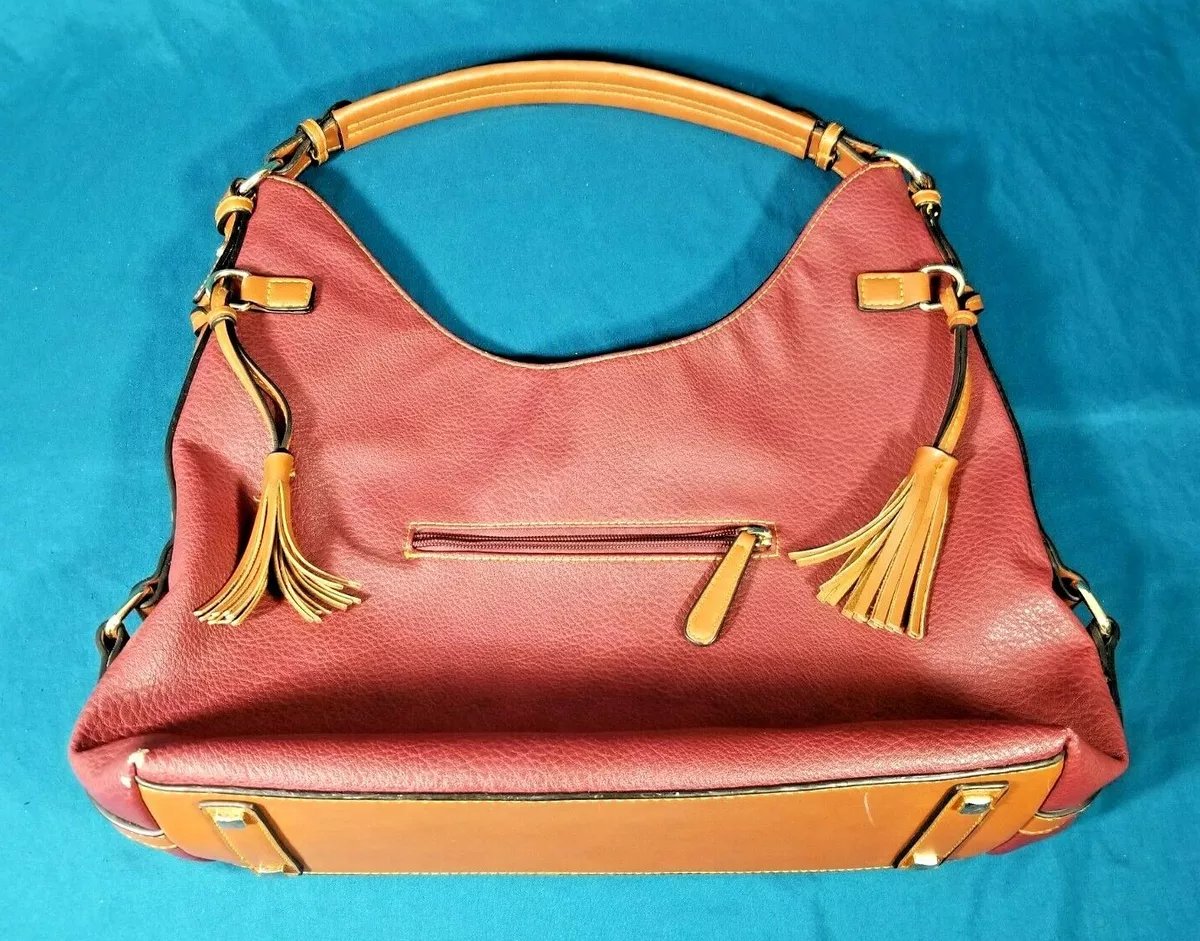 Side sales hand purse