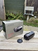 Hitachi DZHV1074HD Video Camera 5x Optical Zoom, 10.0MP,  BRAND NEW