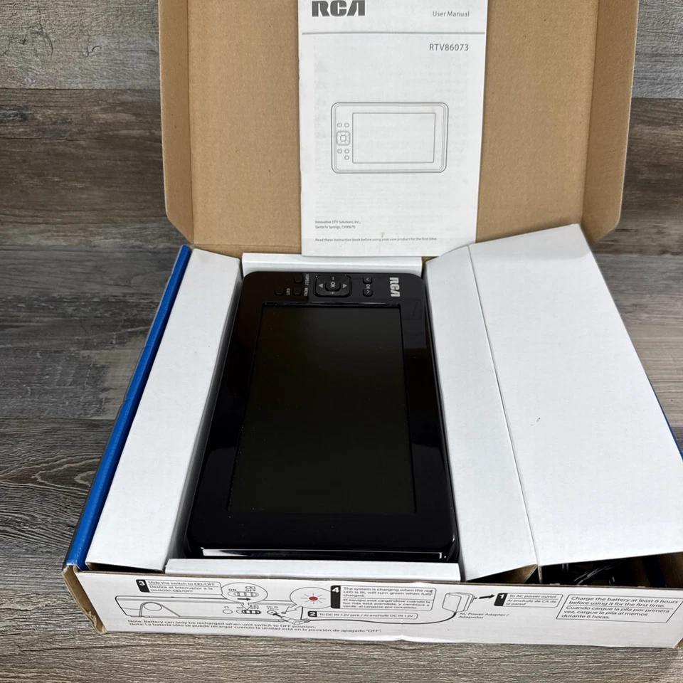 RCA 7" Widescreen LCD Portable Digital TV RTV86073 Built-in Rechargeable Battery - Image 3 of 4