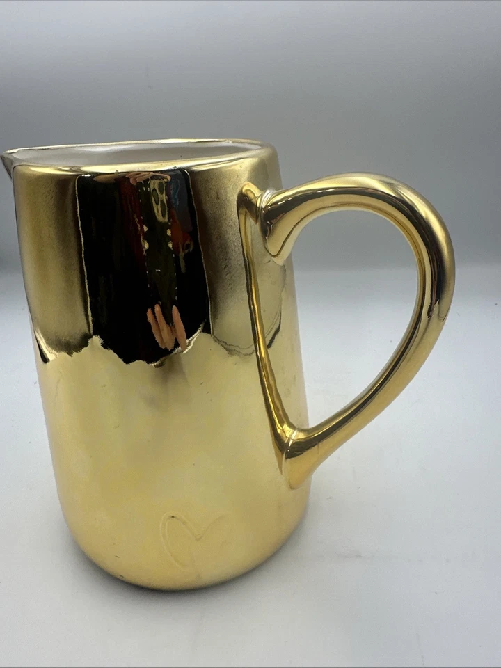 Royal Worcester Like oro en relieve con corazón porcelana 32 oz. "Jarra de 7"" de alto" Foto 3 de 4