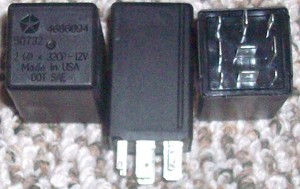 99 04 Grand Cherokee 96 00 Caravan Flasher Turn Signal Relay 4686094 Tested Ebay