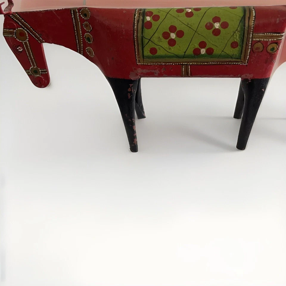 Estatuilla de arte popular de caballo de metal pintada a mano decoración arte del suroeste Foto 3 de 4