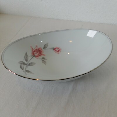Noritake Rosemarie Oval Vegetable Bowl Pink Rose Platinum Rim 10'' long 6.75'' wid