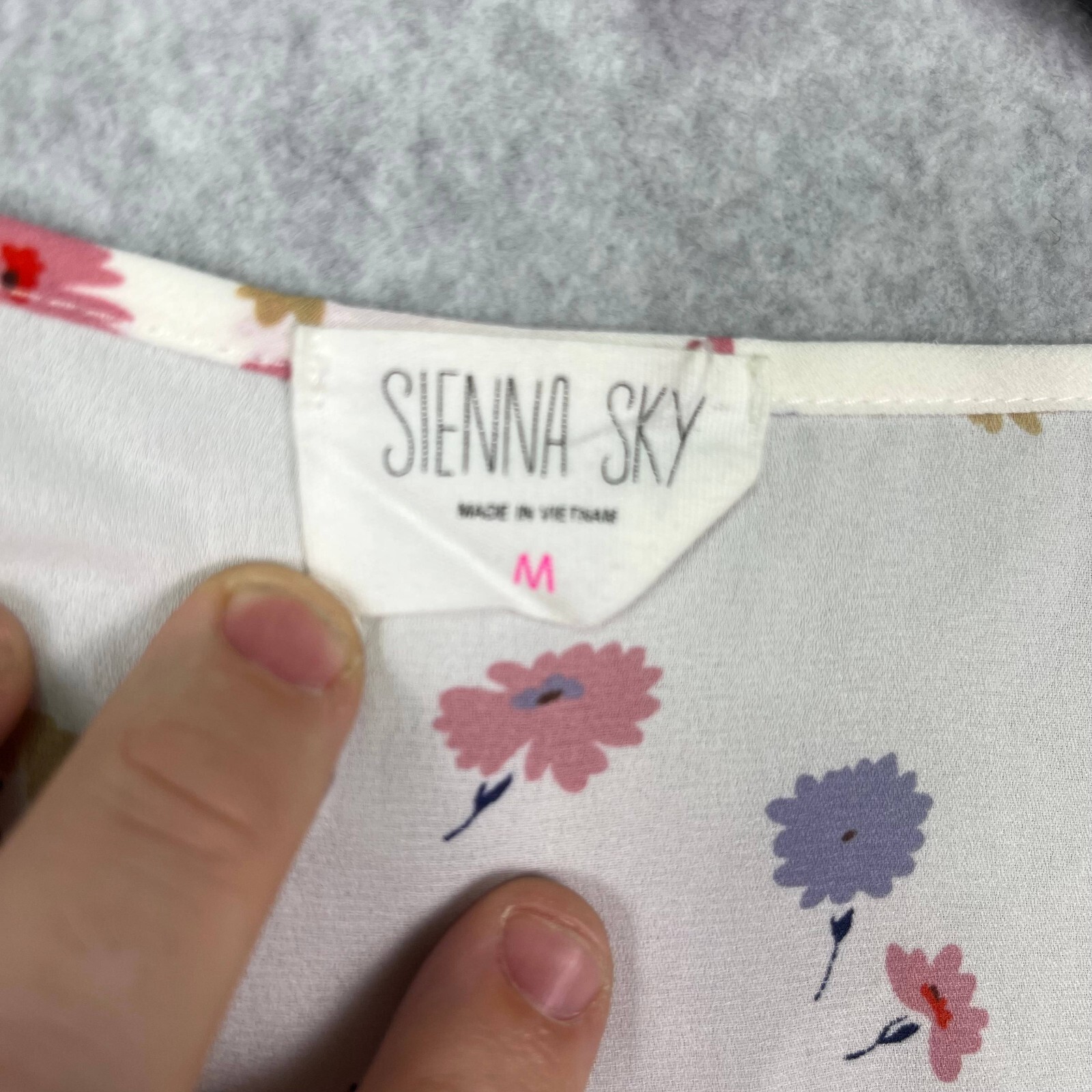 Sienna Sky Blouse Women's Medium Multicolor Floral V-Neck Semi Sheer Top