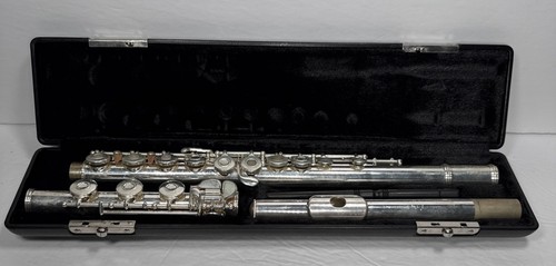 Gemeinhardt 30B Open-Hole Bb Silver Plated Flute READ