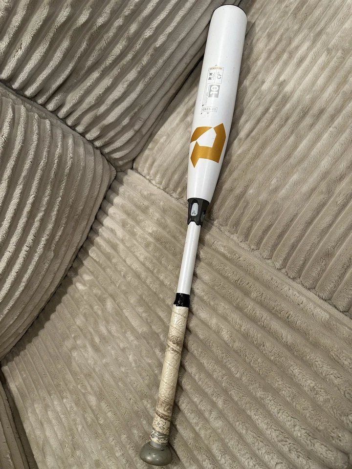 Bate de béisbol compuesto 30/20 DeMarini CF Zen CBZS-22 - USSSA usado Foto 2 de 4