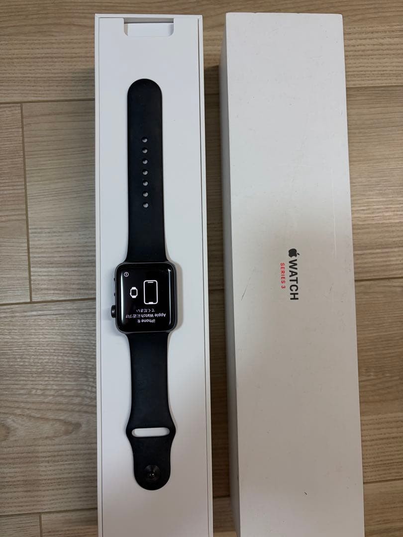 Apple Watch Series 3 42mm Space Gray GPS Used with Box & Band