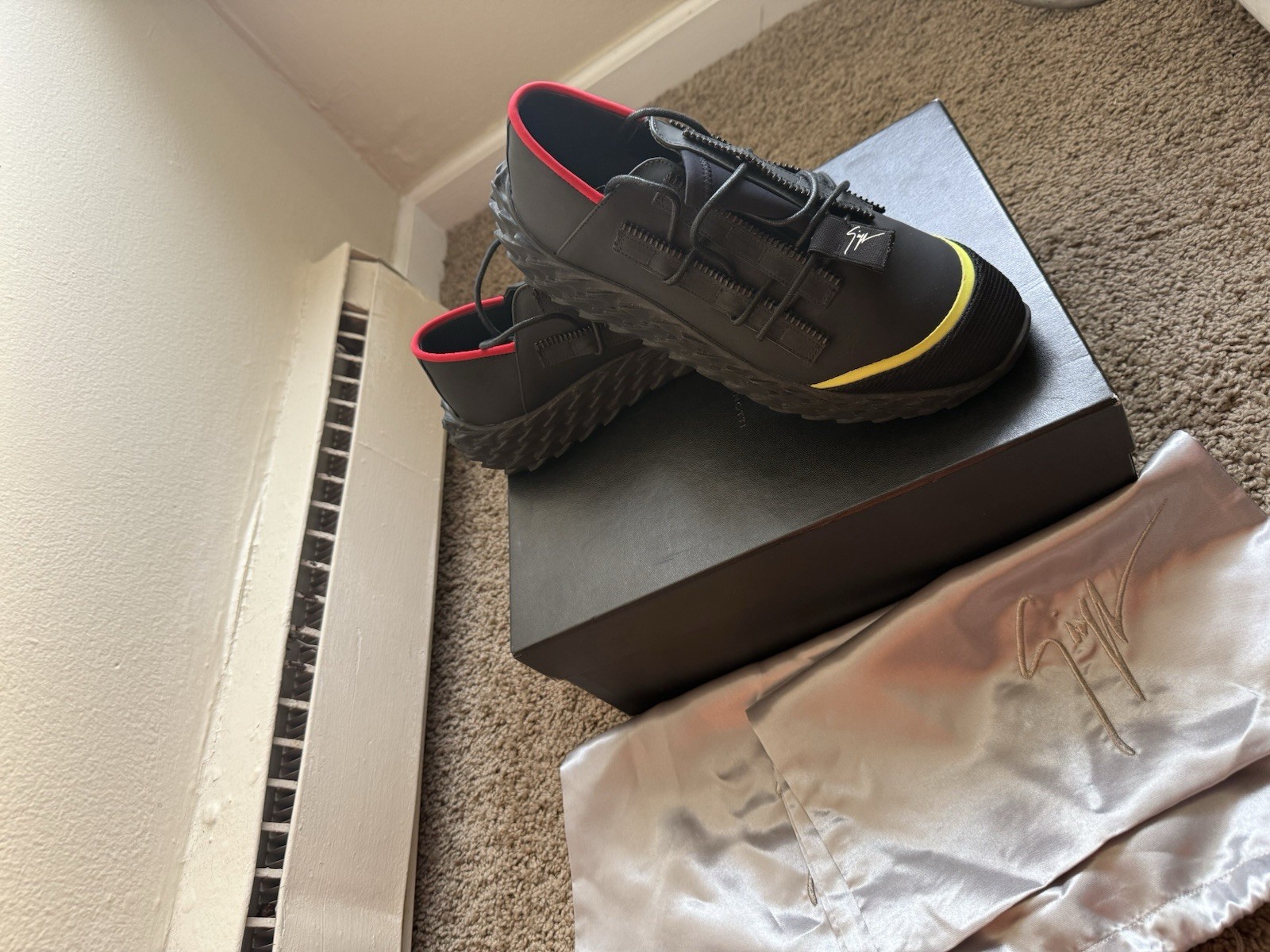Giuseppe Zanotti Urchin Men's Low Top Sneakers Black Yellow Red Lace Up