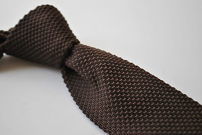 Cravatta Uomo Frederick Thomas In Seta Maglia – Marrone Cioccolato – 8 Cm – Fatto A Mano UK