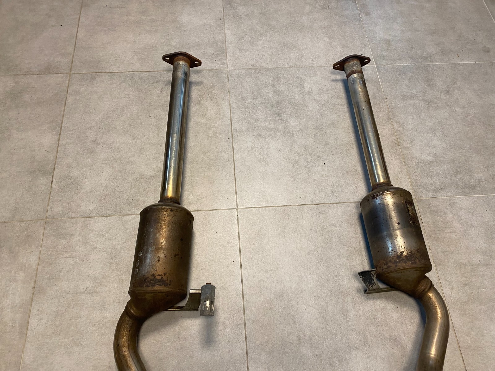Mercedes G class W463 Genuine Exhaust Pipe Catalyst Left & Right 