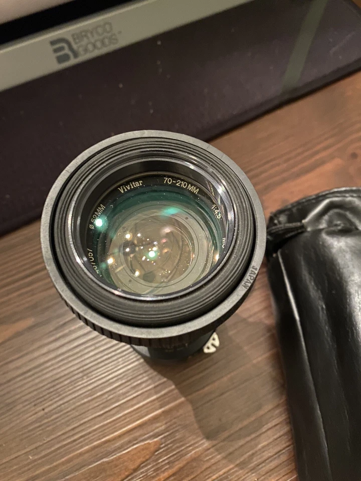 Vivitar 70-210mm f3.5 Series 1 VMC Macro Focusing Lens Nikon Used case  - Image 3 of 3