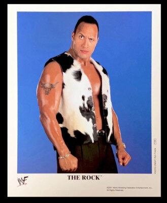 WWE THE ROCK P-868 OFFICIAL LICENSED ORIGINAL 8X10 PROMO PHOTO VERY RARE
