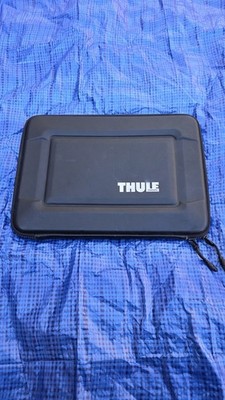 Thule Gauntlet Laptop Sleeve Case