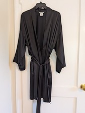 Natori Silky Satin Women's Robe Size Small Black Belted Wrap Kimono Style Robe