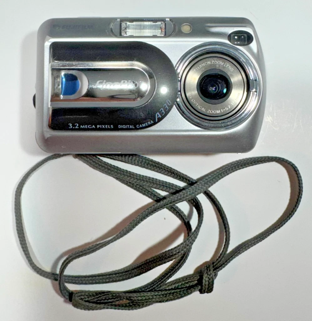 Fujifilm FinePix A Series Fujifilm FinePix A330 3-9.9x Digital
