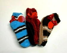 KOHL'S 2 Pairs of Fuzzy Socks Size 9-11 Black Blue Brown Pink Set