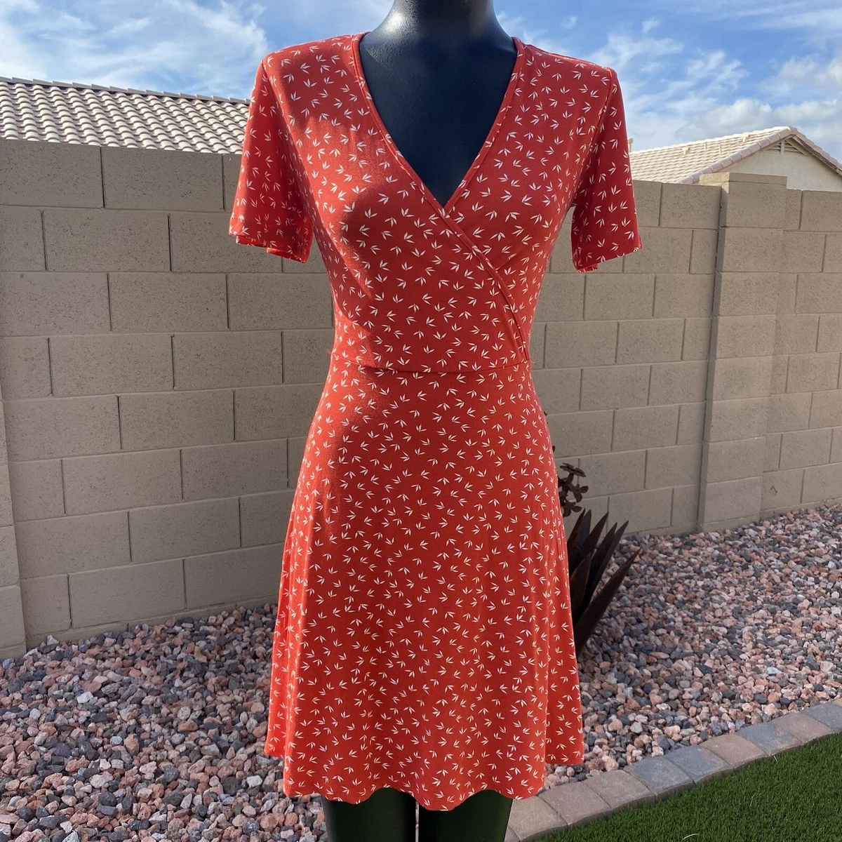 41 hawthorn dress