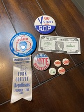 1960&rsquo;s Political Buttons Lot