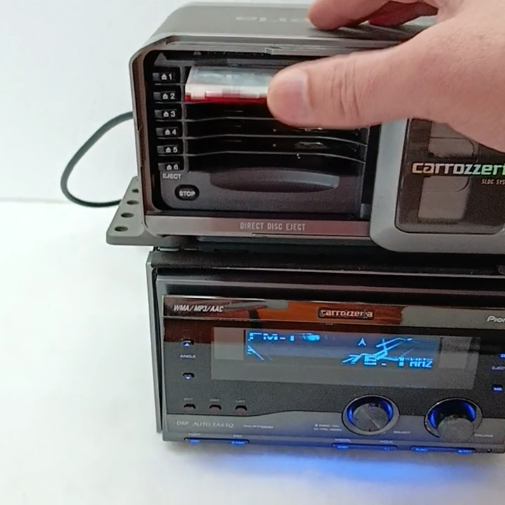 Pioneer Carrozzeria MD-P100 6 MD Changer Vintage Car Audio Player