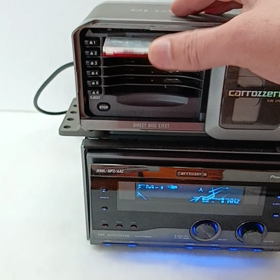カロッツェリア MD-P100 Pioneer Carrozzeria MD-P100 6 MD Changer Vintage Car Audio Player