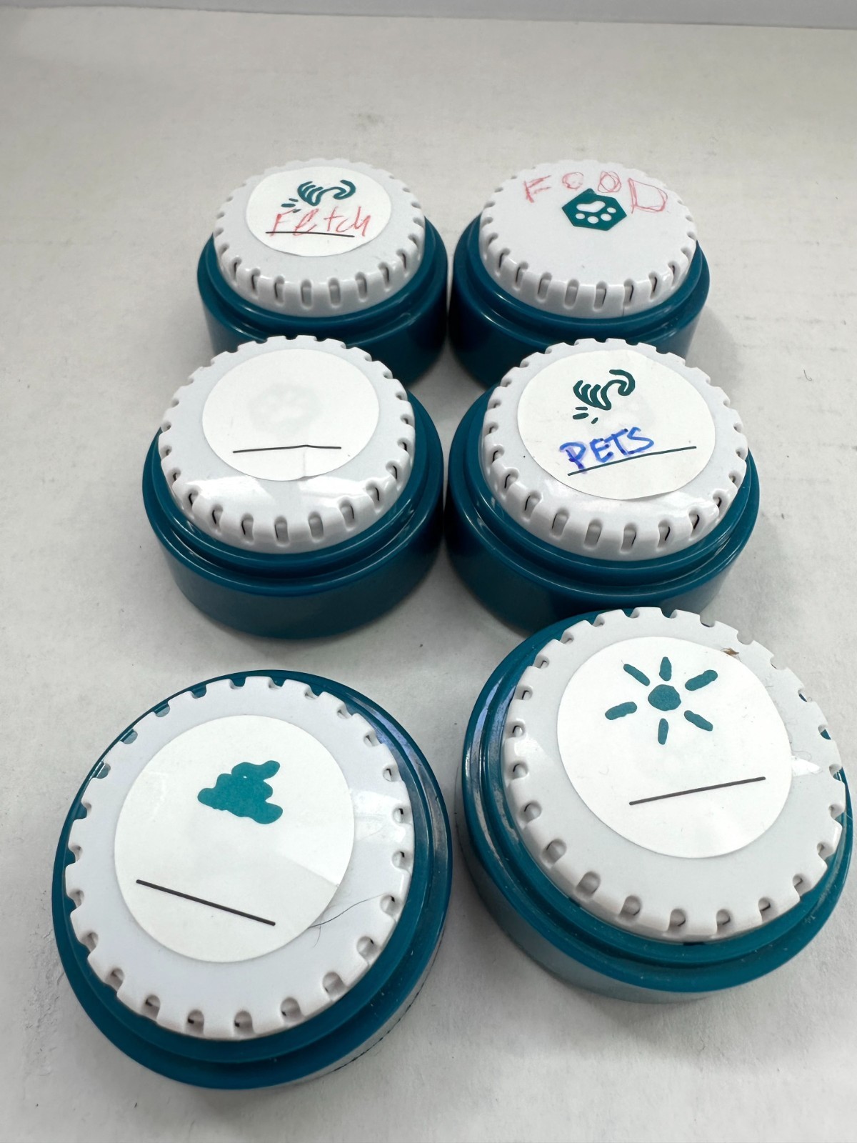 FluentPet Speak Up Buttons – Set of 6 – Dog & Cat – Used