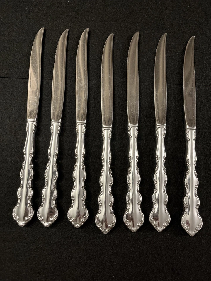 Conjunto de 7 facas para bife Oneida MOZART 9,25 - Imagem 2 de 2