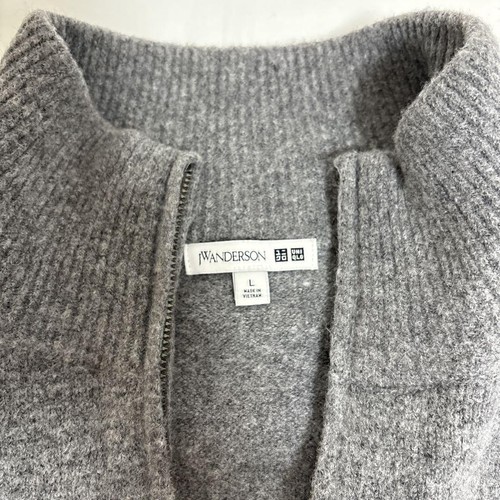 Uniqlo JW Anderson Soufflé Yarn Half Zip Sweater Light Warm Soft Used - Bild 3 von 3