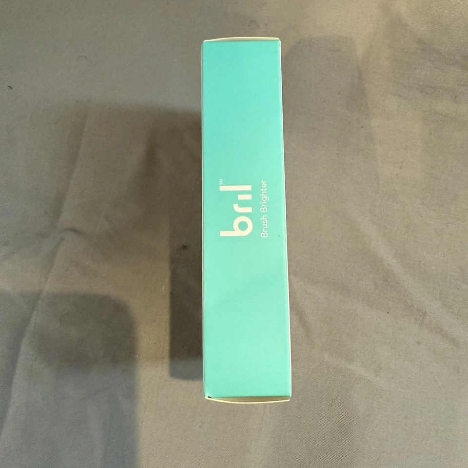 Esterilizador de cepillo de dientes UV Bril - Portátil, recargable, mata el 99,9% de los gérmenes - Nuevo en caja Foto 4 de 4