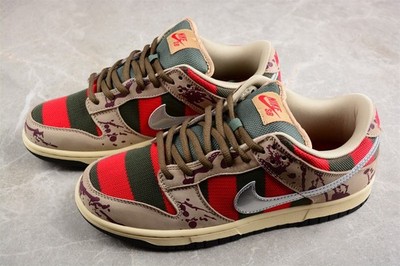Nike SB Dunk Low Freddy Krueger Horror Theme Sneakers 313170 202