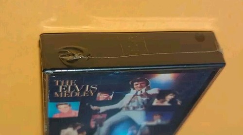 Elvis: The Elvis Medley Audio Cassette Tape (1983 Hits Remix Dolby) SEALED fr/sh - Picture 4 of 5