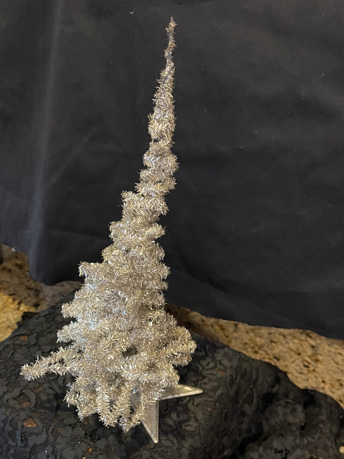 VTG 1940’s GERMAN SILVER FOIL TINSEL CHRISTMAS TREE WITH METAL STAR